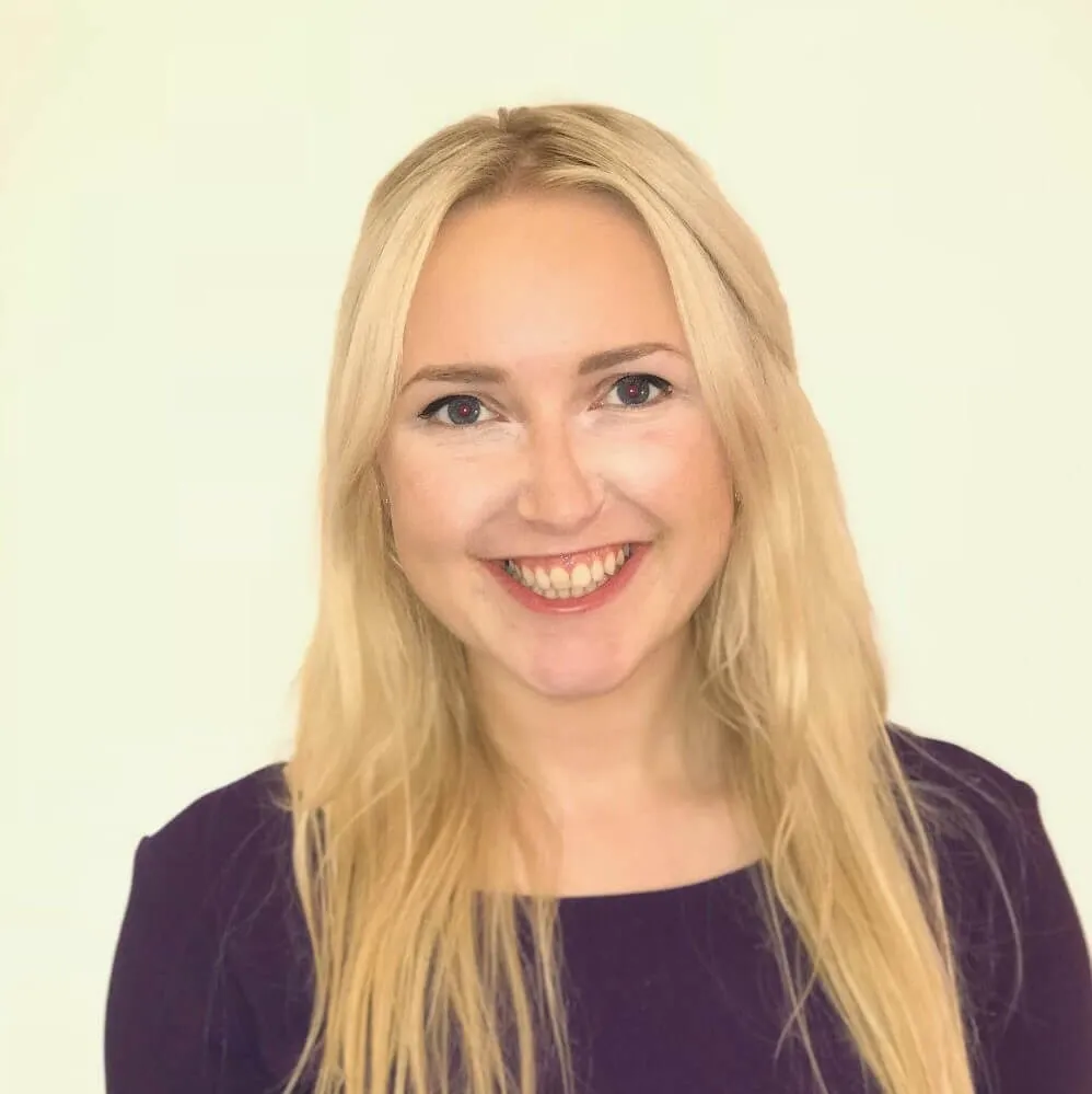 Rachel Beattie headshot